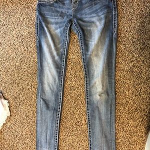 RockRevival size 27 skinny jeans